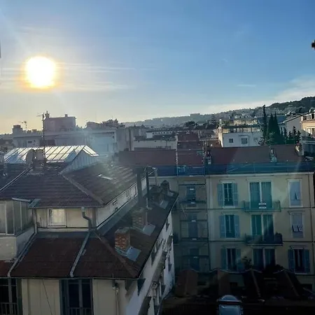 De Charme Hyper Centre Apartman *